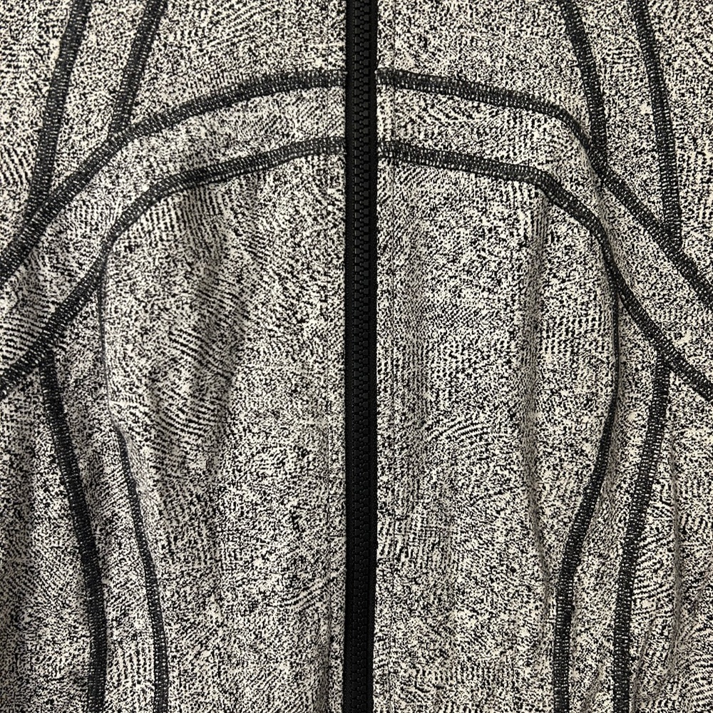 Lululemon Define Jacket - image 2